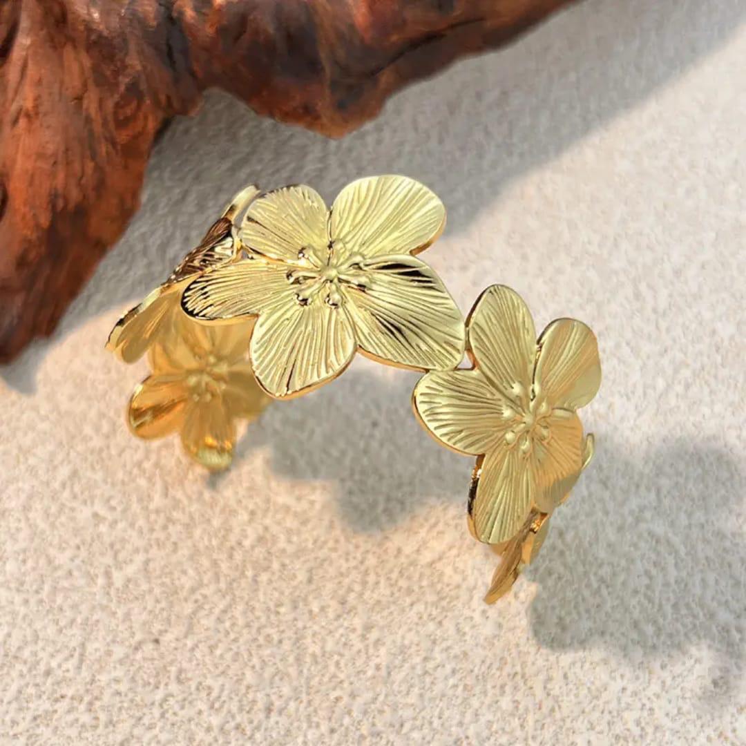 Chunky Flower Bracelet Cuff