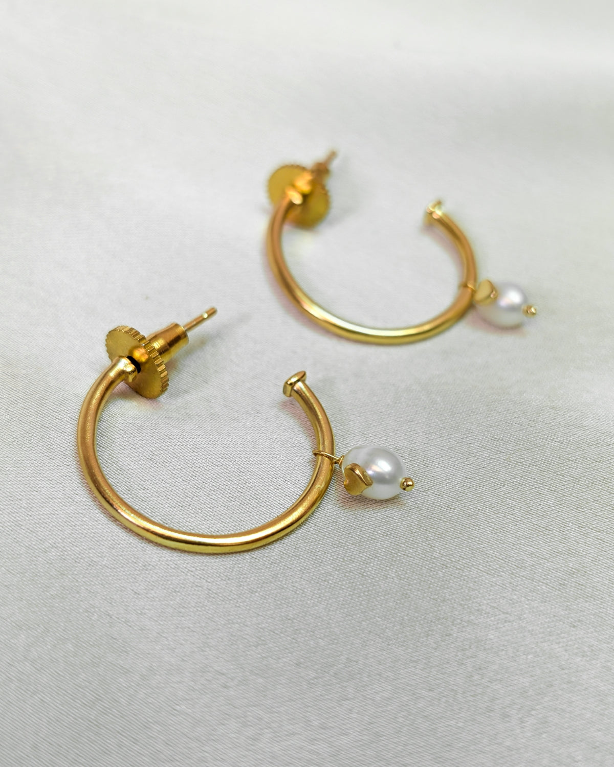 Ivory Hoops