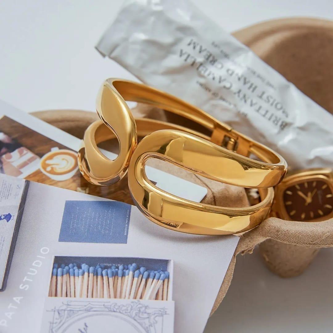 Irregular Statement Bracelet Cuff