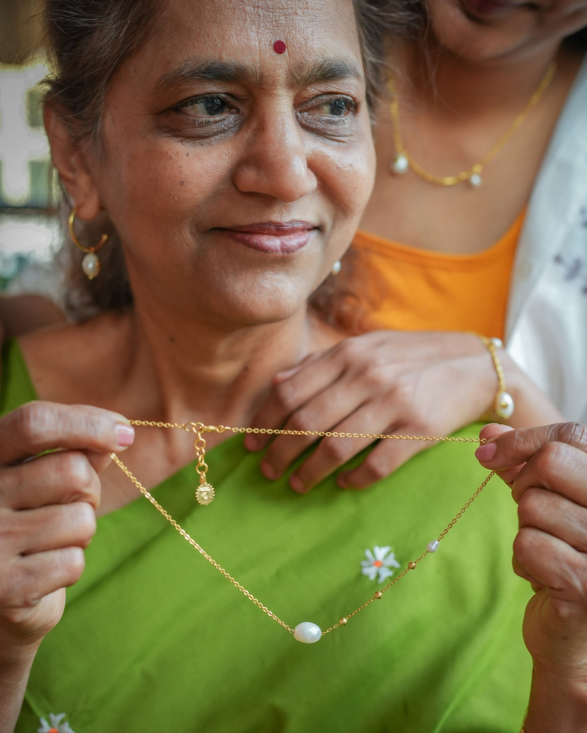 Paired Pearl Necklace