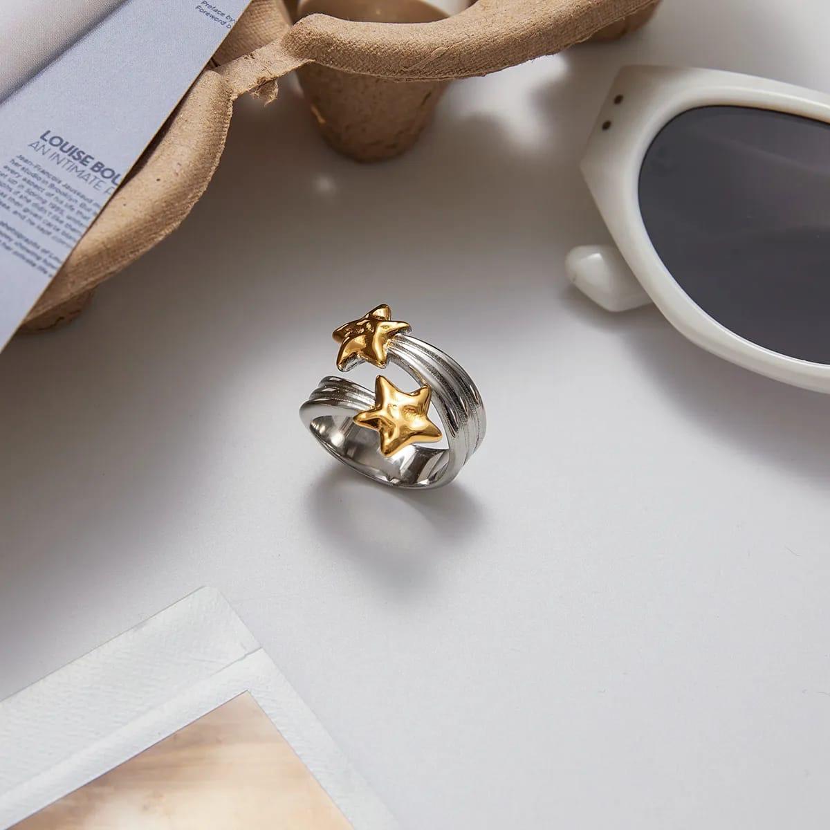 Star Mixed Metal Ring