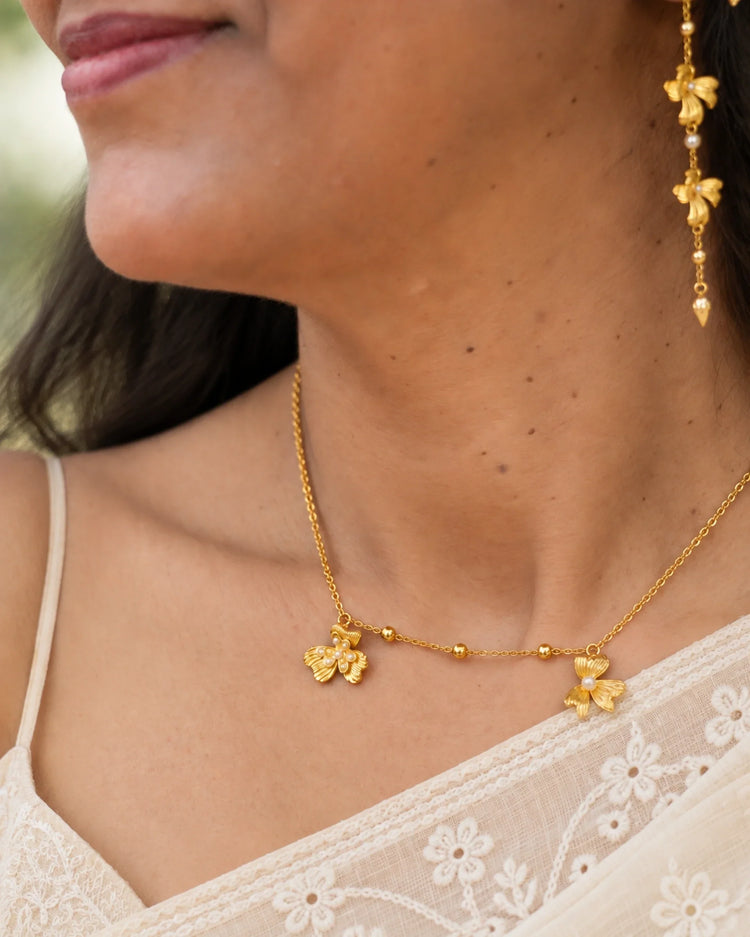 Flower Power Necklace