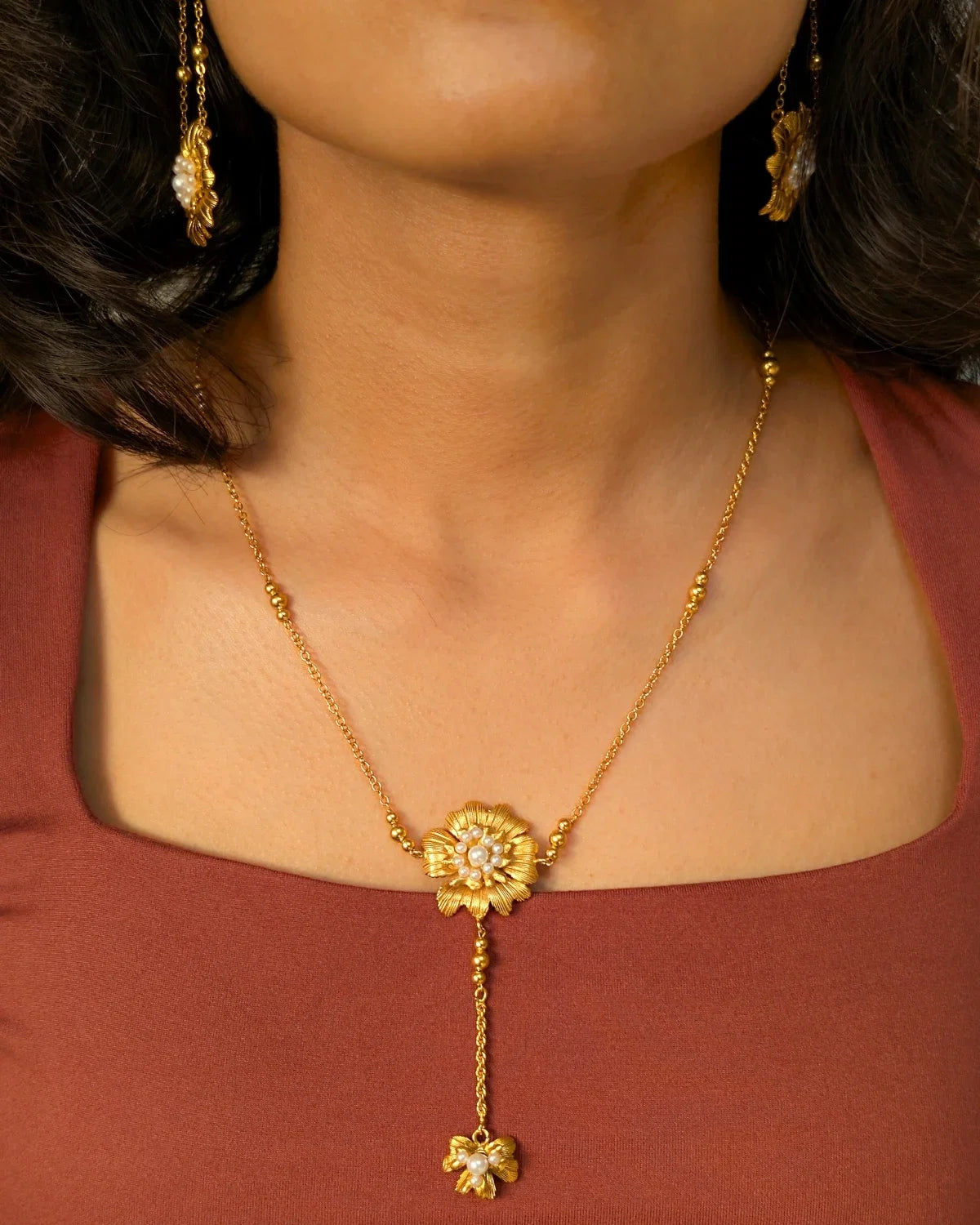 Mumma Bloom Y Necklace