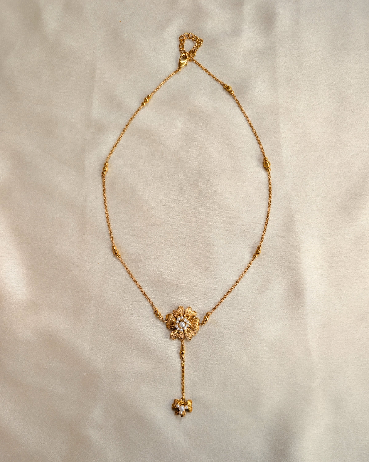 Mumma Bloom Y Necklace