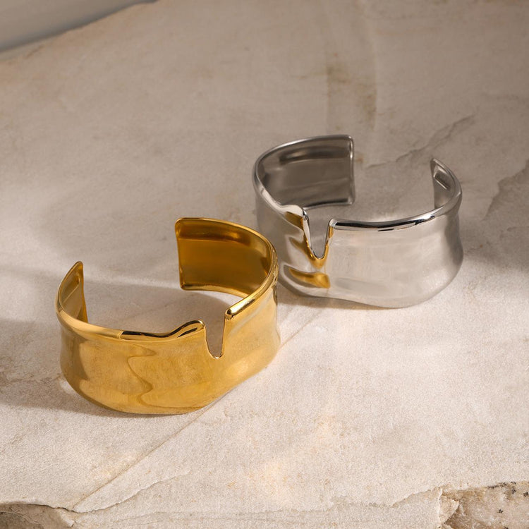 Vintage Waterproof Cuff
