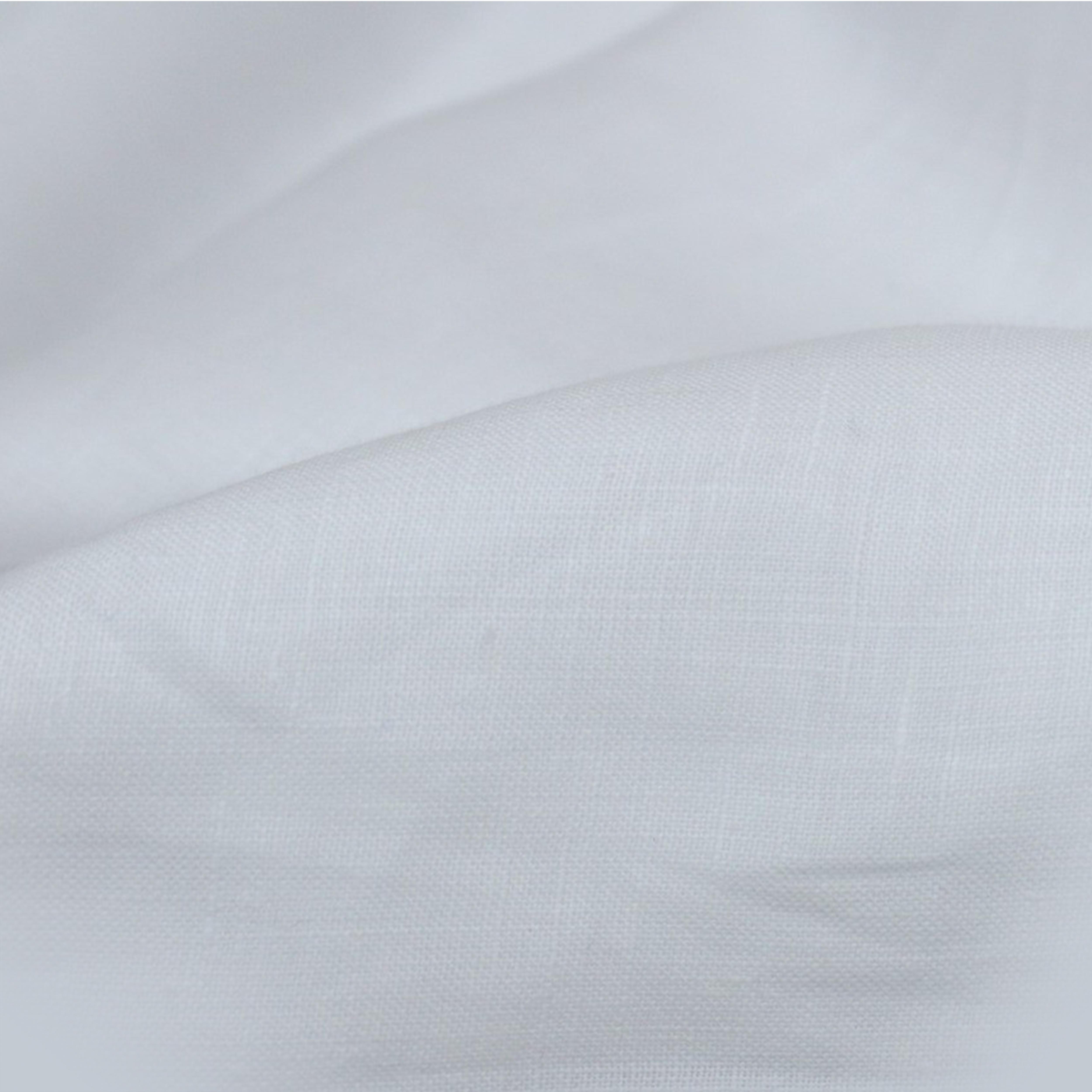 Crisp Command | White