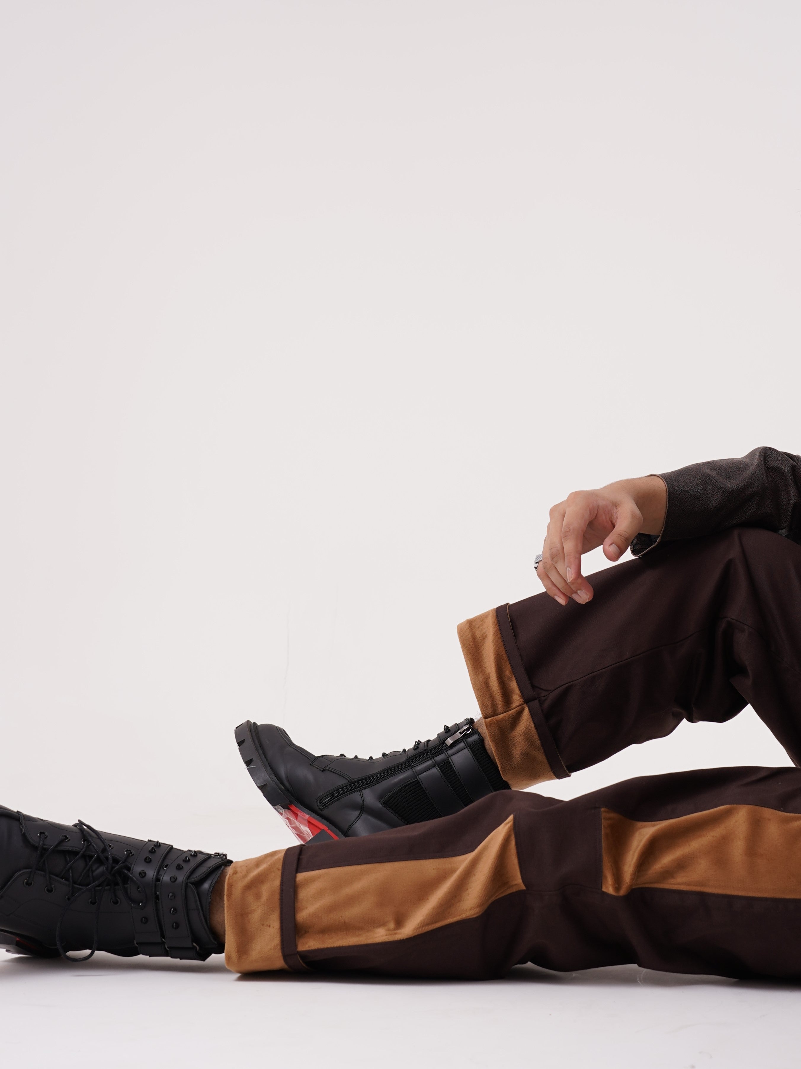 Sailor brown pants