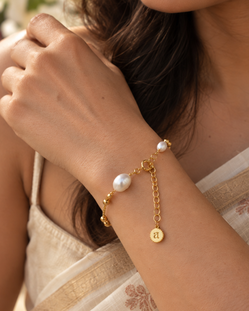 Paired Pearl Bracelet