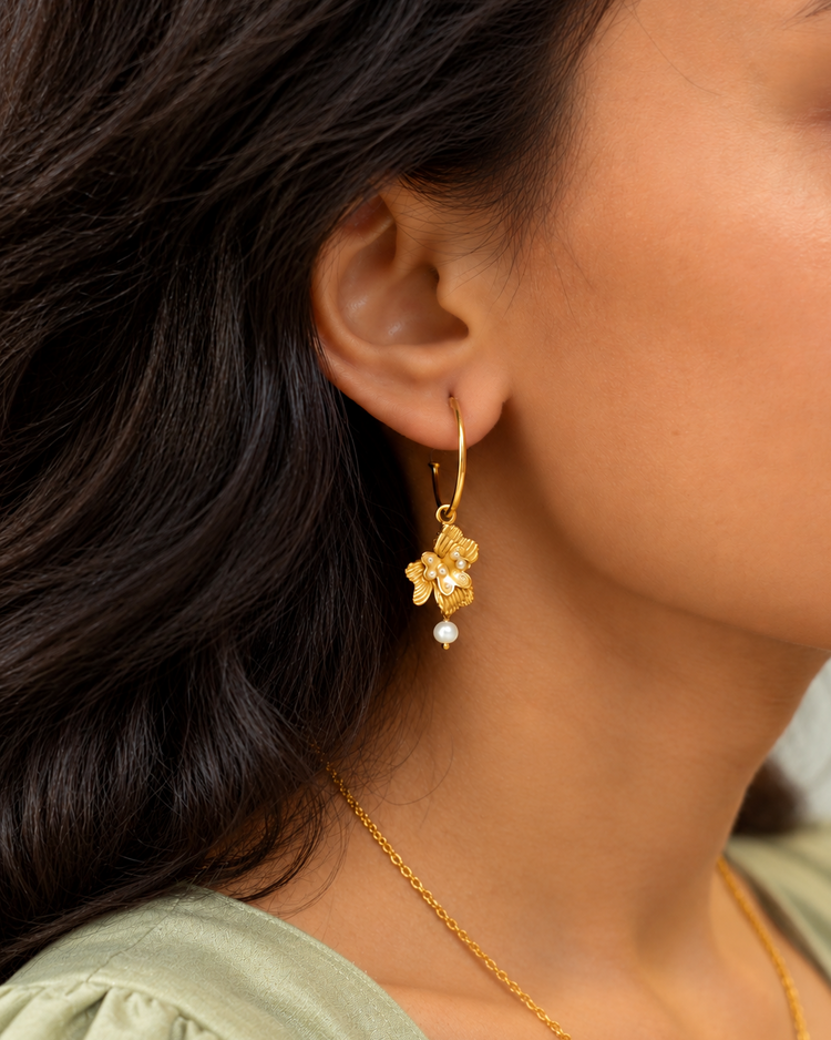 Sumana Hoops