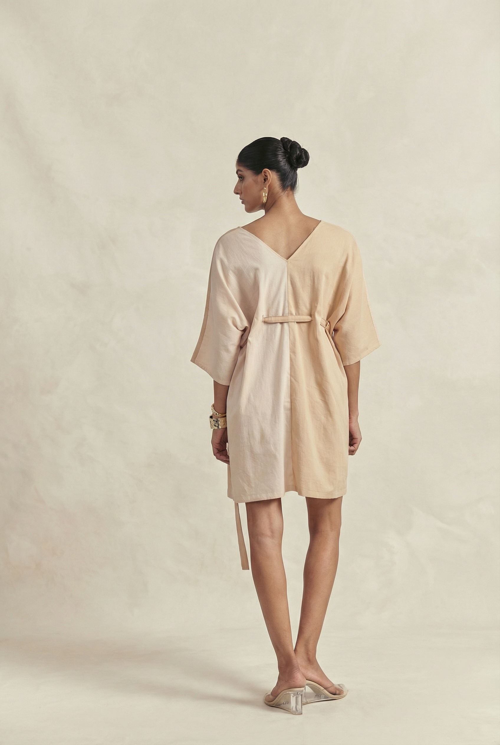 Color:Blush Apricot