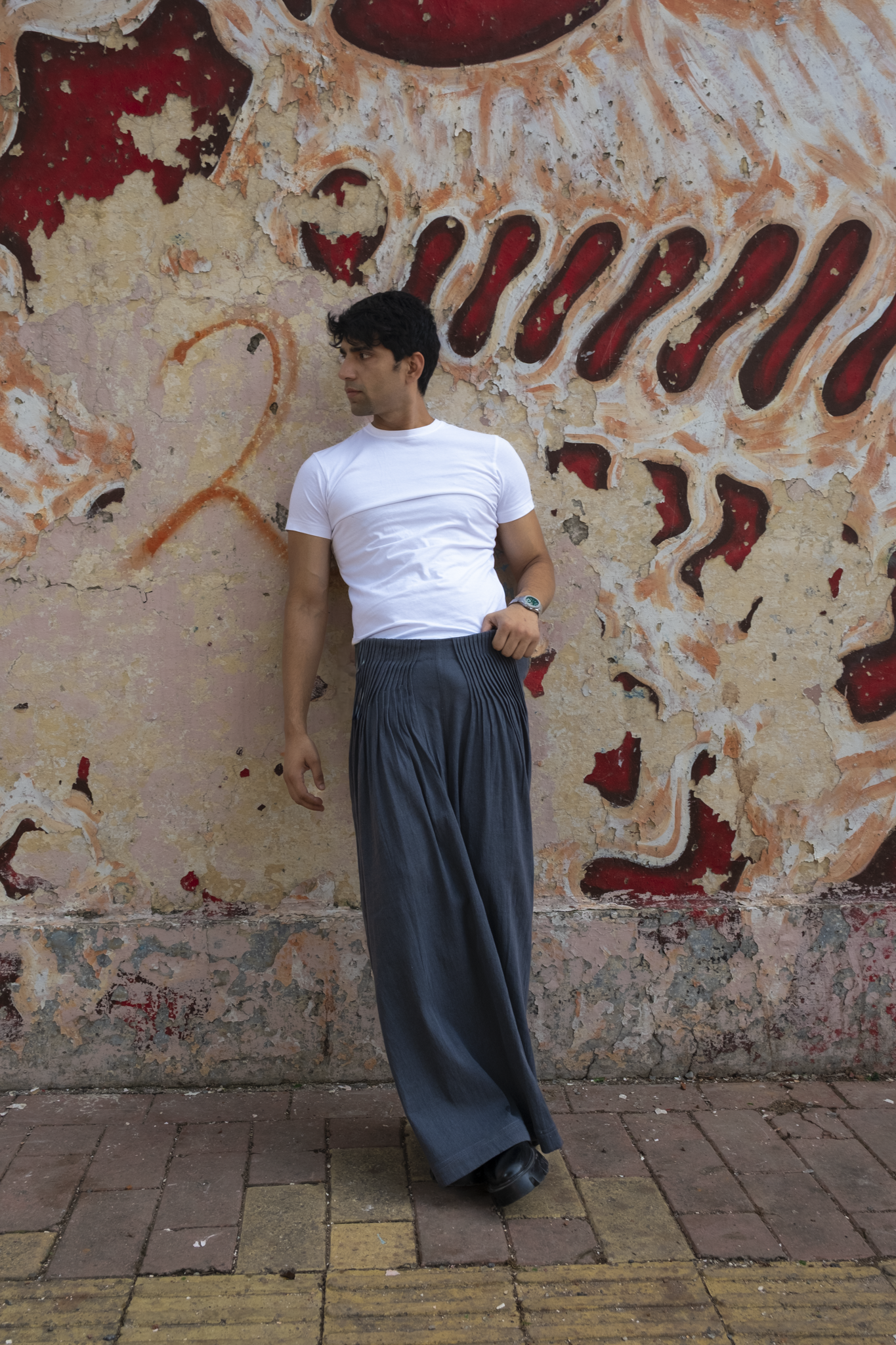 RAAHI Pleated Pants