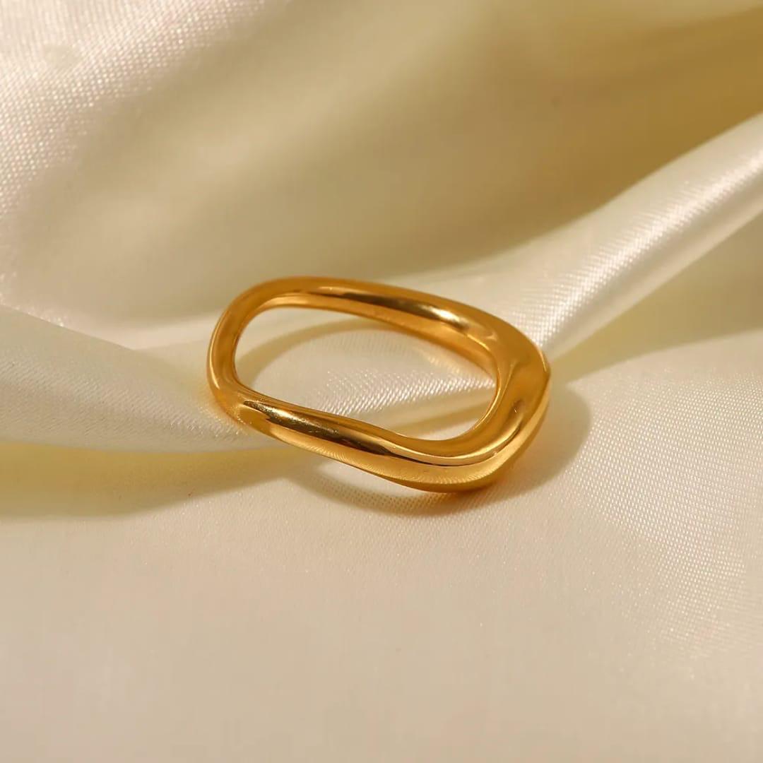 Thin Band Solid Ring