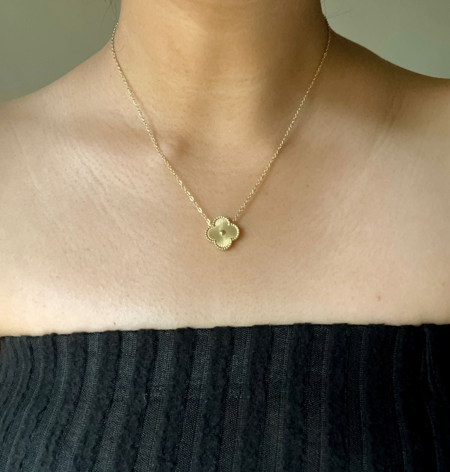 Gold Clover Pendant  Necklace