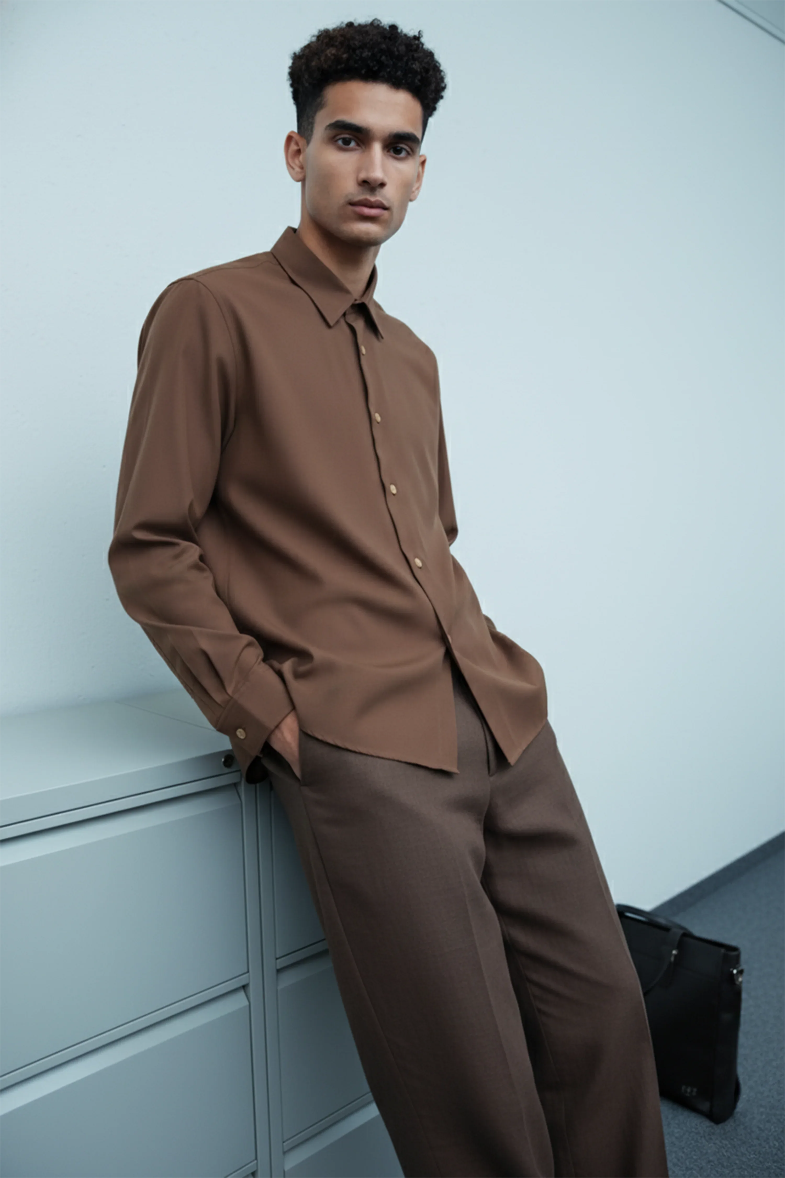The Studio Shirt Men Clay Brown - Harper Slein