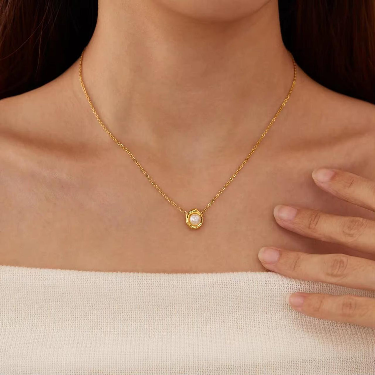 Pearl Pendant  Necklace