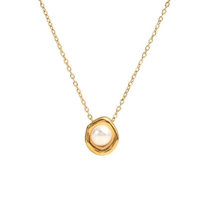 Pearl Pendant  Necklace